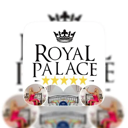 Presidential - Central Royal Palace - Old Town Apartment *